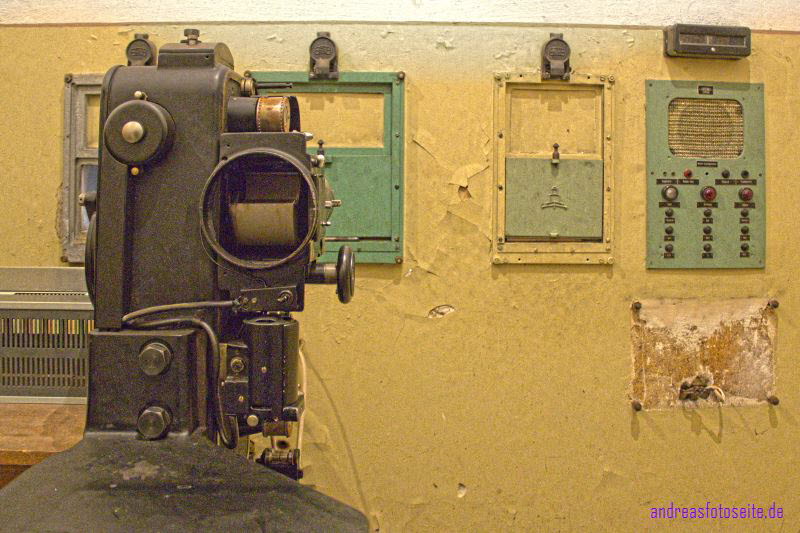 Projektor 1