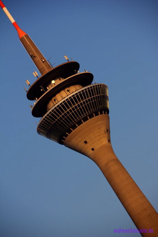 D�sseldorf 174_Compressor