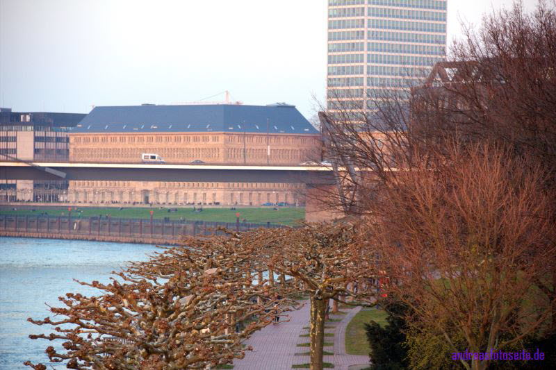 D�sseldorf 212_Compressor