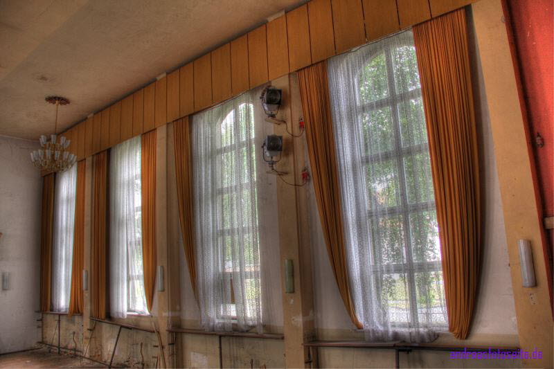 Saalfenster