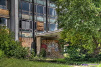 Verriegelt & Verrammelt